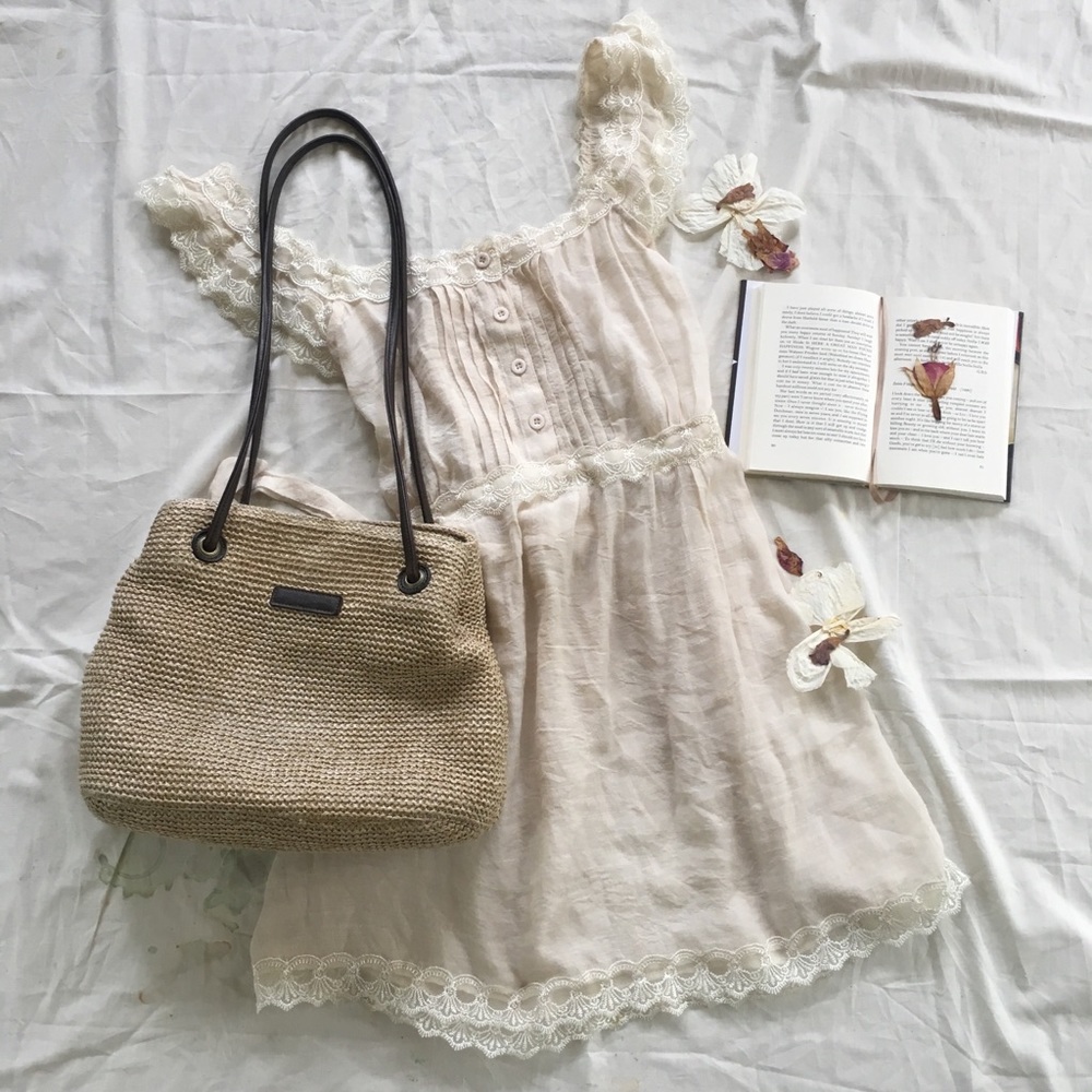 Vintage baby doll cotton dress with lace